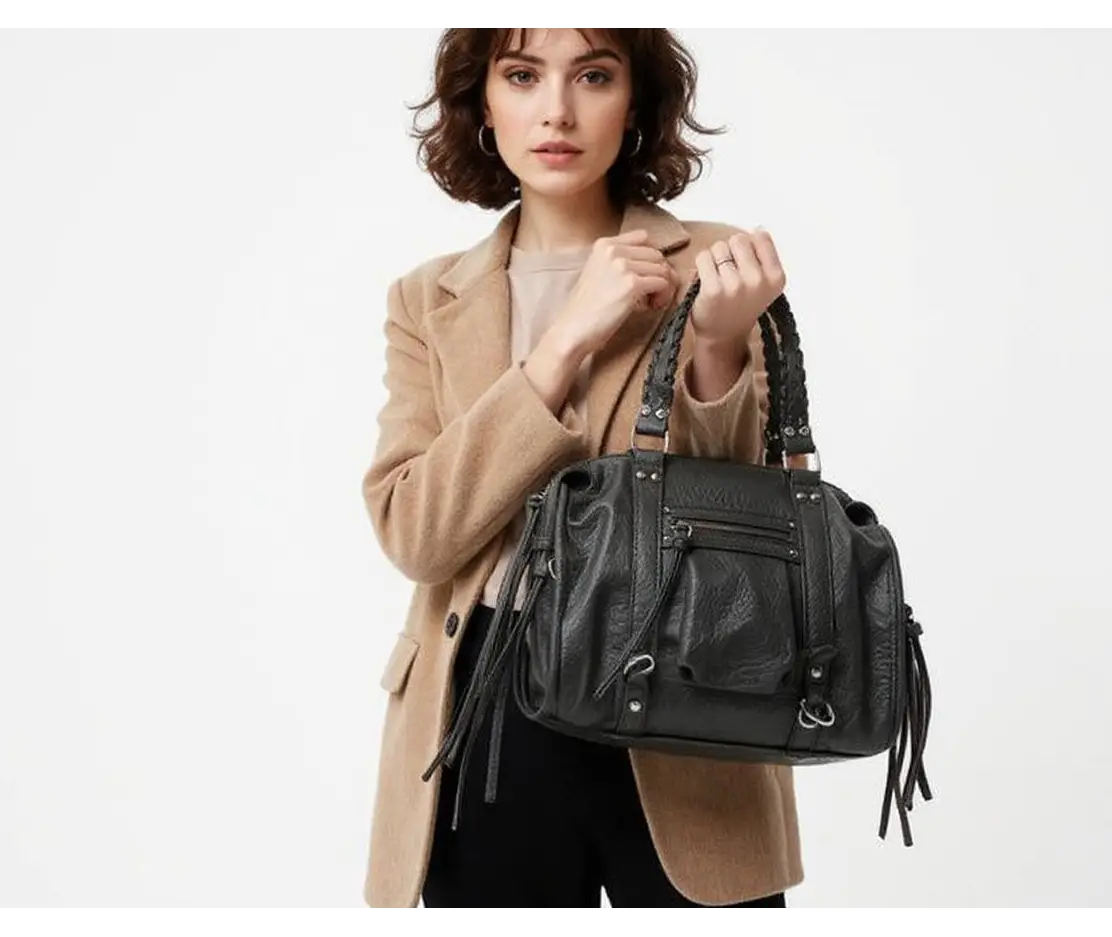 AI Handbags Generator